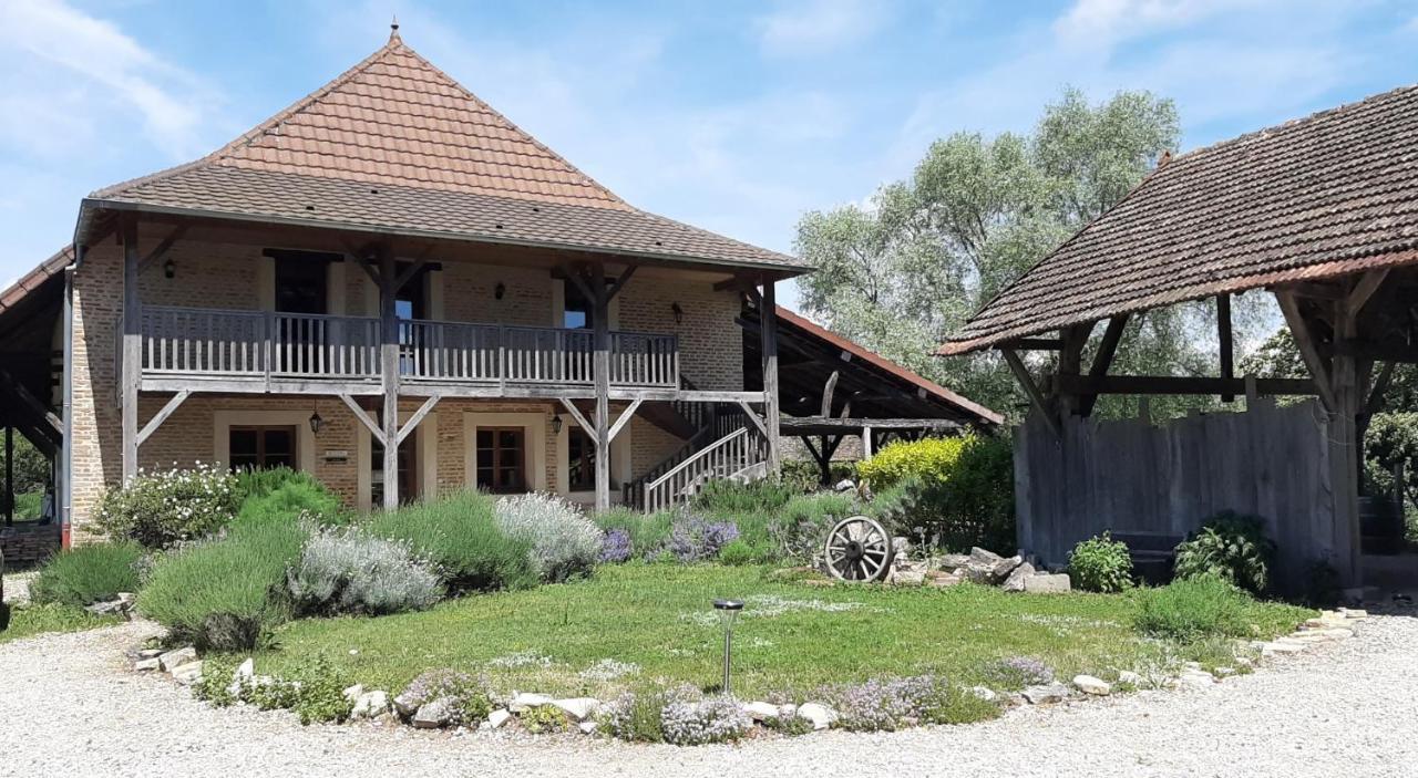 Gite Chez Leo Varennes-sur-le-Doubs Eksteriør billede